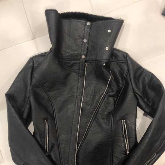 Bebe black faux leather faux fur lined jacket - Picture 6 of 8